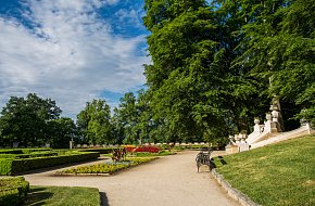 Naučná stezka zámeckým parkem