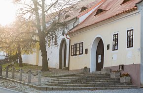 Centrum Mistra Jana Husa