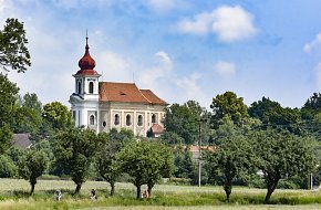 Za růžemi a barokem kolem Blatné