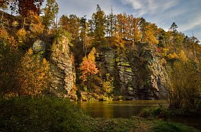 Skalní lezení v údolí Lužnice