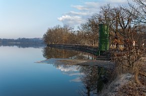 Kolem kolem Bezdreva a po hrázích Vrbenských rybníků
