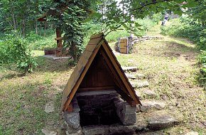 Svatotomášská studánka: Pramen čistoty uprostřed Šumavy