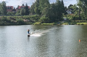Wakeboarding ve Frymburku