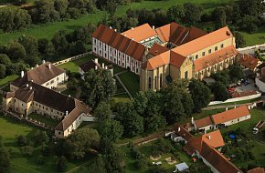 Klášter Zlatá Koruna