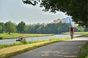 Odpočinková trasa na Budějovicku v okolí vody