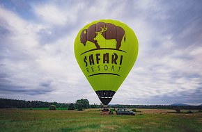 Let balónem nad Safari