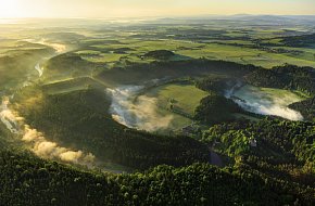 Cyklovýlet Český Krumlov - Zlatá Koruna - Dívčí kámen
