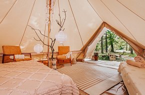 Glamping v Černické oboře