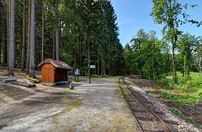 Úzkokolejkou a na kole za bizony a na Landštejn