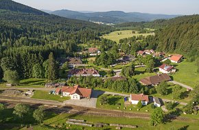 Z Kubovy Hutě přes Pravětín do Vimperka