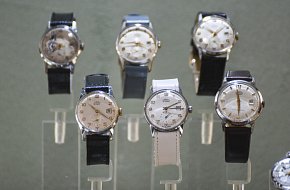 Největší sbírka hodinek značky Prim v jedné vile