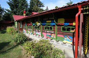 Nejzdobnější včelín na světě