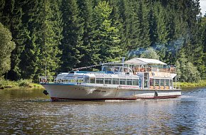 Vyhlídkové plavby po Vltavě - Českobudějovická plavební