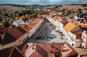 Z renezančních Slavonic do hlubokých lesů České Kanady