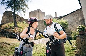 Na kole za zajímavostmi České Kanady