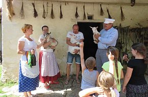 Pomlázka ve mlýně Hoslovice