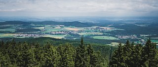 Přes horu Kleť a dvě rozhledny do Zlaté Koruny