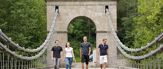 Hrdinové minulé doby - z Bechyně za slavnými osobnostmi