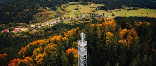 Cesta na rozhlednu na Kraví hoře