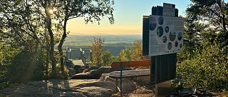 Vyhlídková plošina na vrchu Mandlstein v Rakousku