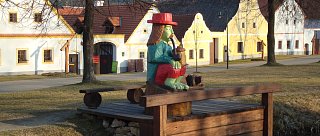 Podhůřím Blanského lesa do Holašovic