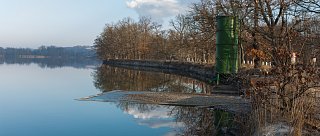 Kolem kolem Bezdreva a po hrázích Vrbenských rybníků