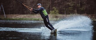 Wakeboarding Karvánky