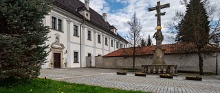 Kostel sv. Petra a Pavla v Nových Hradech