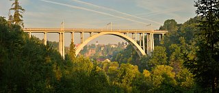 Most Bechyňská duha