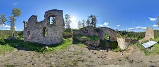 Z Kaplice na hrad Pořešín