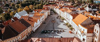 Z renezančních Slavonic do hlubokých lesů České Kanady