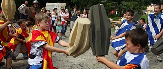 Filmová zbrojnice a Housův mlýn