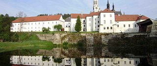 Z Rožmberka do Vyššího Brodu