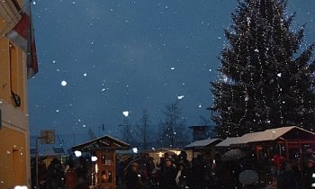 Adventní trh v Lomnici nad Lužnicí