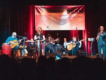Adventní koncert: skupina Spolektiv